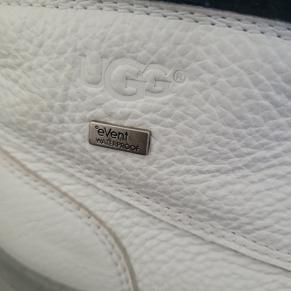 UGG Women's White and Navy Waterproof Winter Boots - Picture 2 of 14